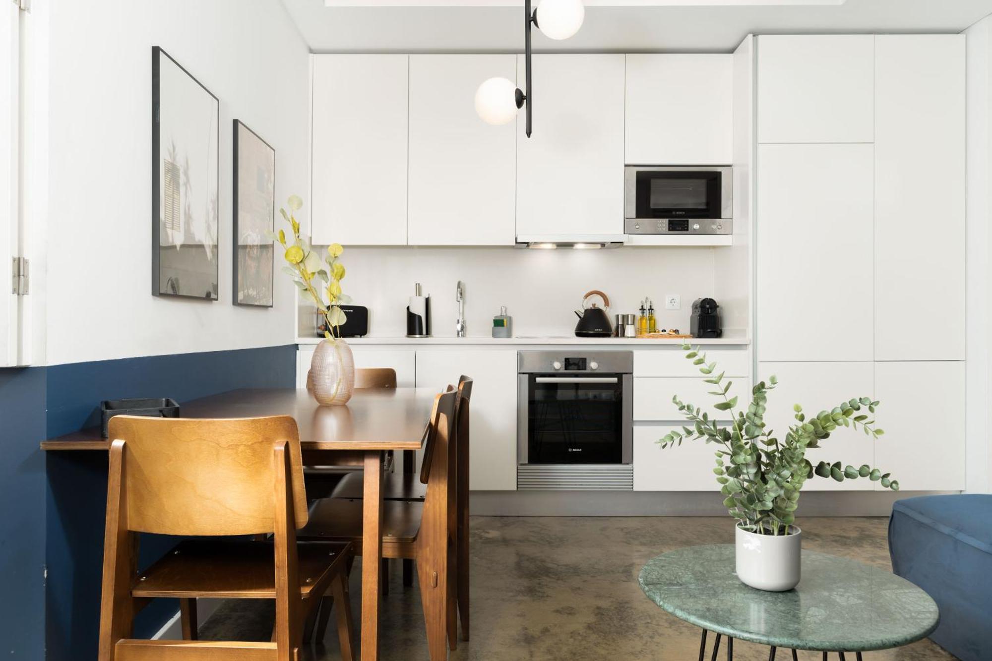 Limehome Lisbon Calcada Do Cardeal Exterior photo